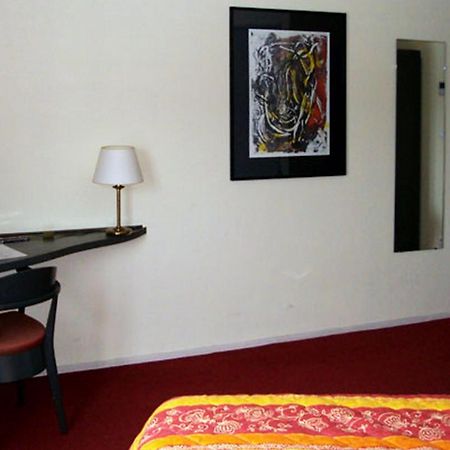 Hotel Les Colonnes Strasbourg Zenith Eckbolsheim Zewnętrze zdjęcie